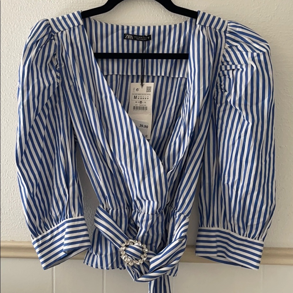 Never worn, Zara Blouse🌴